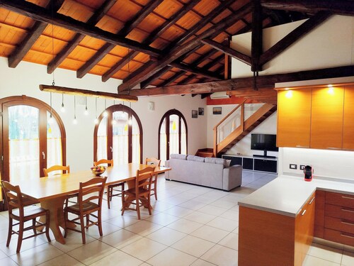 Simply Home – Elegant Stay near Treviso & Prosecco Hills