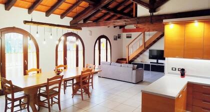 Simply Home – Elegant Stay near Treviso & Prosecco Hills