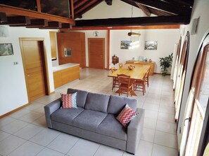 Interior - Simply Home – Elegant Stay near Treviso & Prosecco Hills (Spresiano)