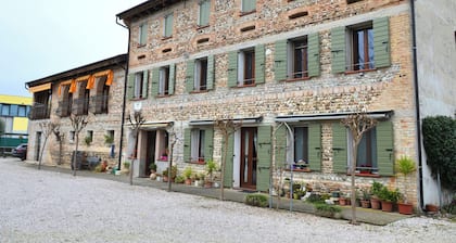 Simply Home â Elegant Stay near Treviso & Prosecco Hills