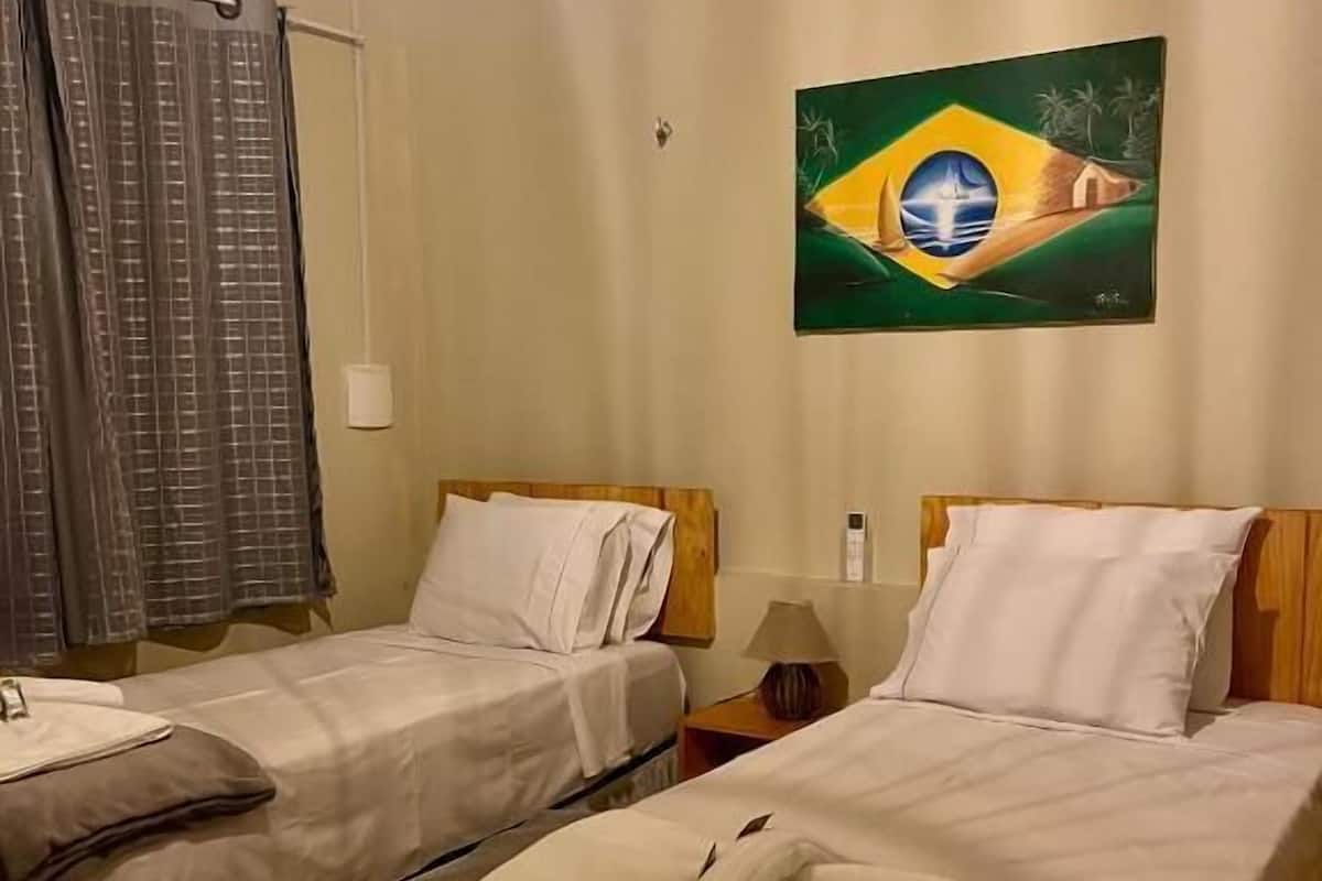 Classic-værelse med 2 enkeltsenge - udsigt til have