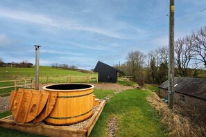 Property grounds - Host & Stay | Kingbridge Forge (Cumbria)