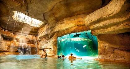 Harborside Resort, Paradise Island - 2 Bedroom Lock-Off - Atlantis Resort Access