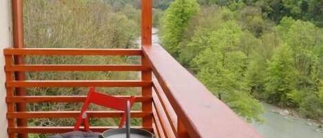 ハウス リバービュー | 施設の敷地