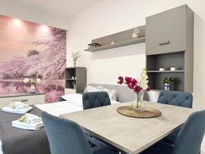 Dining - [5 min Duomo] Quiet & Central Apartment • Catania Historic Center (Catania)