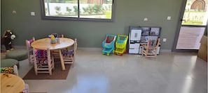 Children’s area - Pleasant 2-bedroom apartment with AC in Cabo Negro (Cabo Negro)