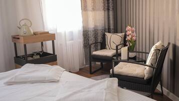 Deluxe Double Room, City View