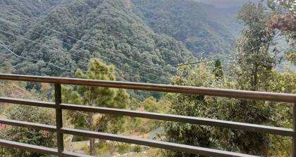 Hidden Valley Homestay Pangot
