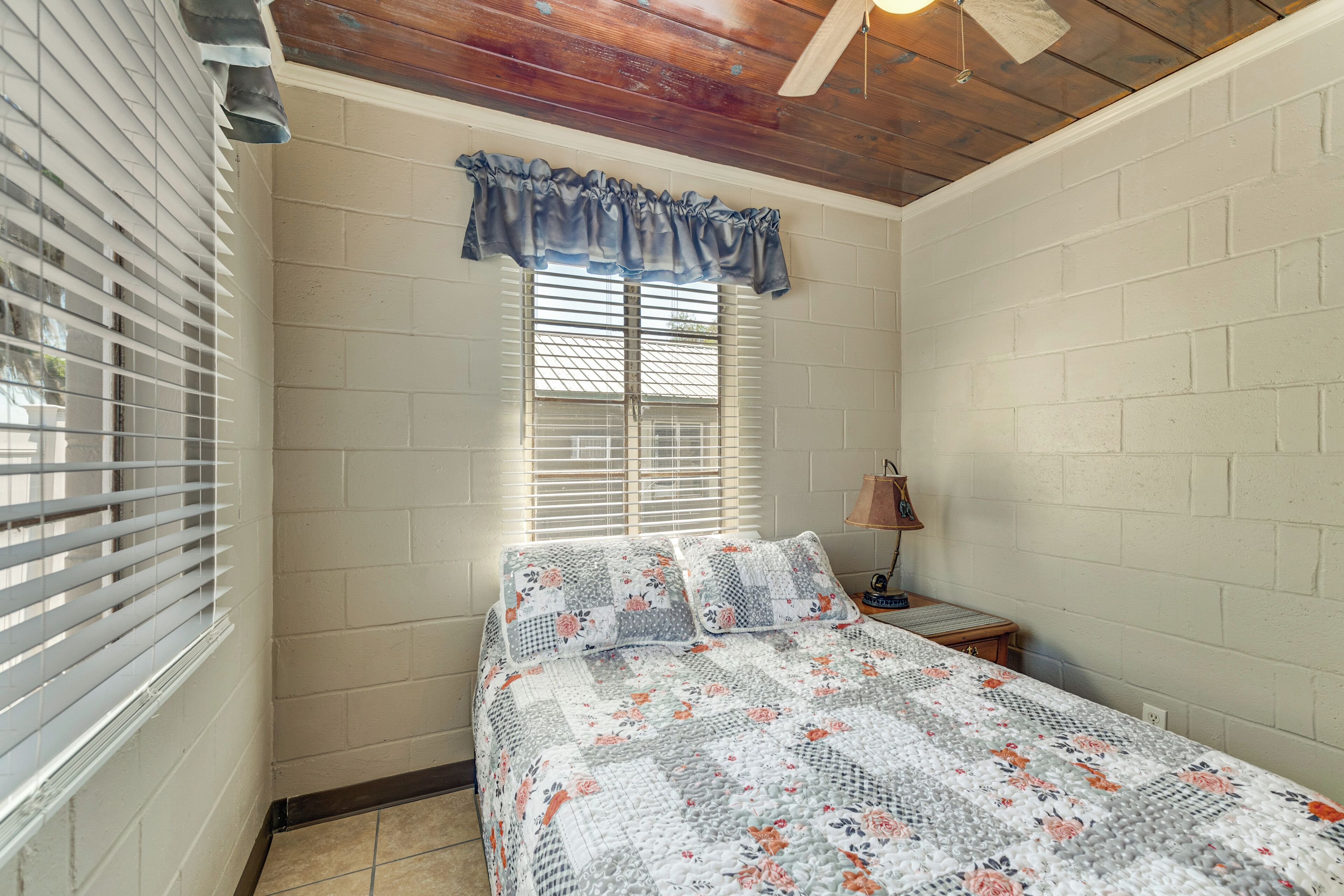 House (1 Bedroom) | Interior