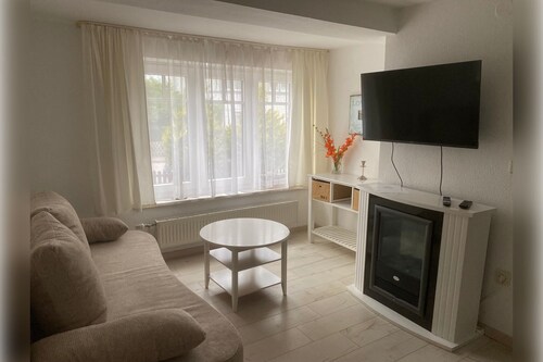 Bright 2-Room Apartment with Balcony – Close to the Beach in Dahme