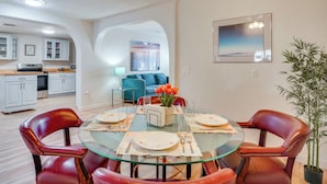 Hus (3 Bedrooms) | Innvendig