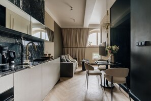 Design Apartment | Private kitchen - The Kraków Palace near Wawel Castle (Kraków)