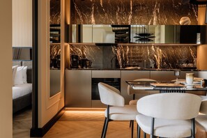 Restauration dans la chambre