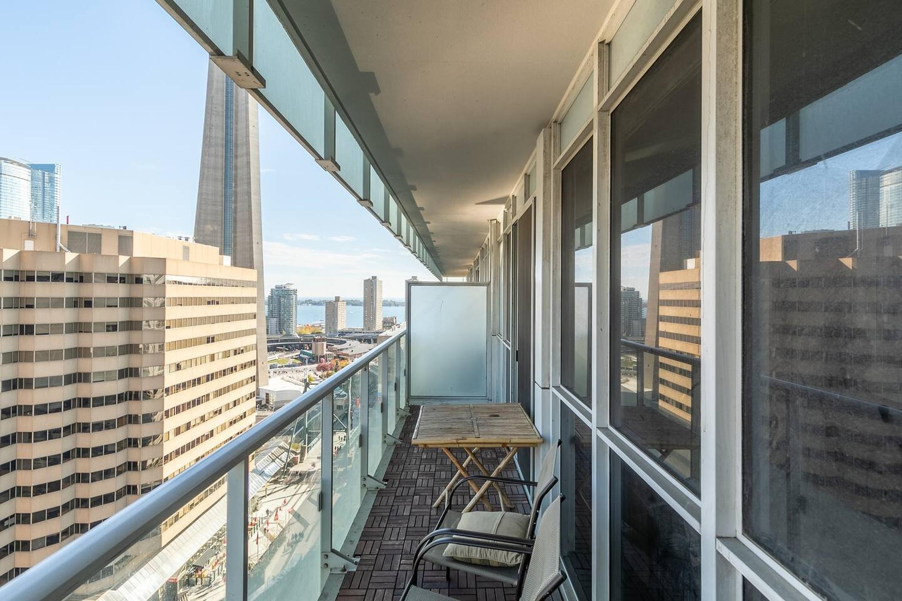 Standard Suite, 1 Double Bed with Sofa bed | Balcony