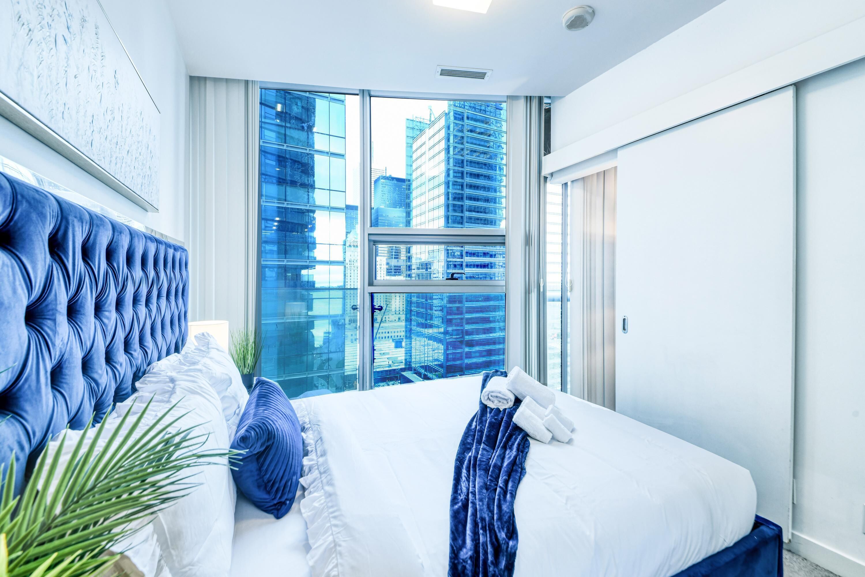 Comfort Suite, 1 Queen Bed