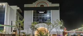 Deluxehotel Satya