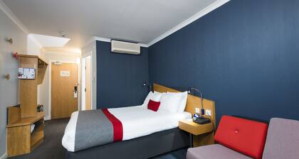 Holiday Inn Express Peterborough