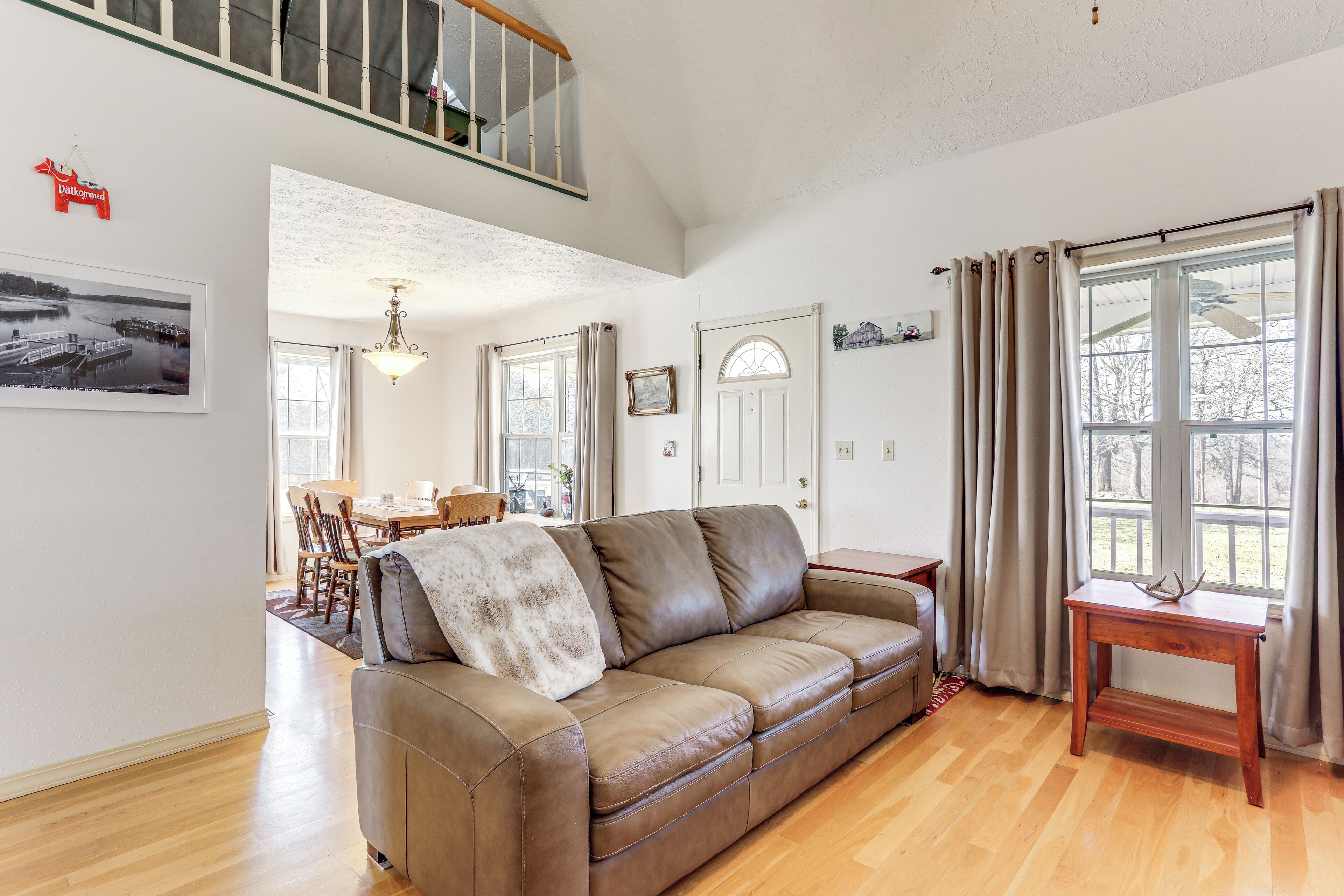 المنشأة من الداخل