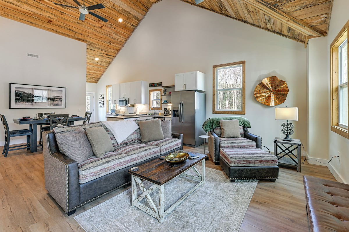 House (2 Bedrooms) | Front of property