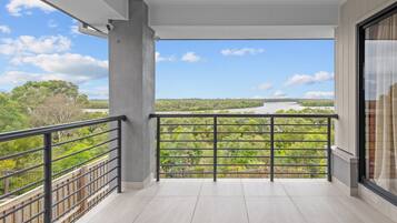 Apartment | Balcony