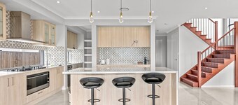 Brand New Riverfront Home, Pool and Sunrise Views