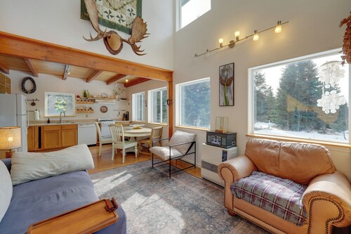 Bring Your Pets! Secluded Homer Escape w/ Deck