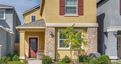 Explore, Shop & Relax! Getaway in West Sacramento