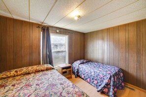 Interior - Outdoor Adventure Base in the Heart of Miller (Miller)