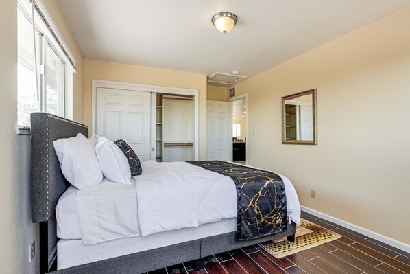 Interior - Wine Country Retreat in Galt w/ Vineyard Views (Galt)