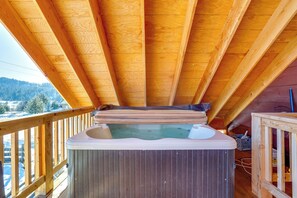 Interior - On-site Creek & Trails: Huge Garden Valley Estate (Garden Valley)
