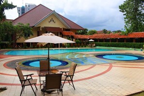 Pool - Wisma Makara Universitas Indonesia (Jakarta)