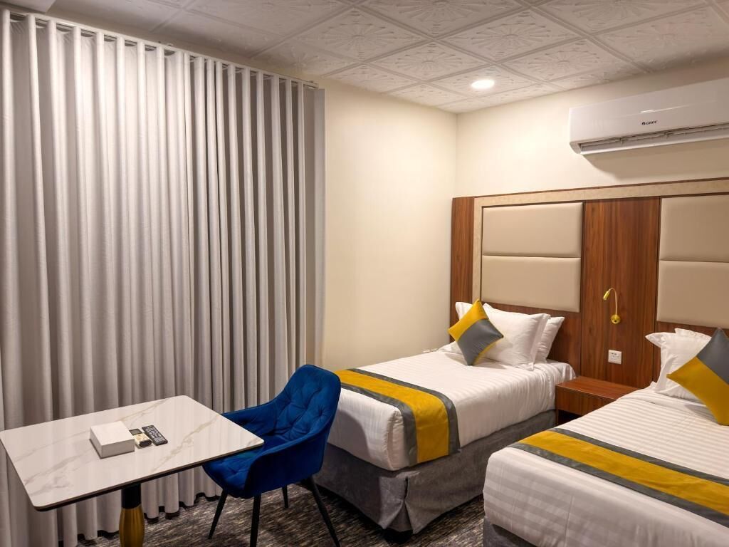 Zweibettzimmer, Stadtblick