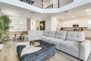 House (5 Bedrooms) | Interior - Poolside Bliss & Epic Game Rooms! Gem in Kissimmee (Kissimmee)