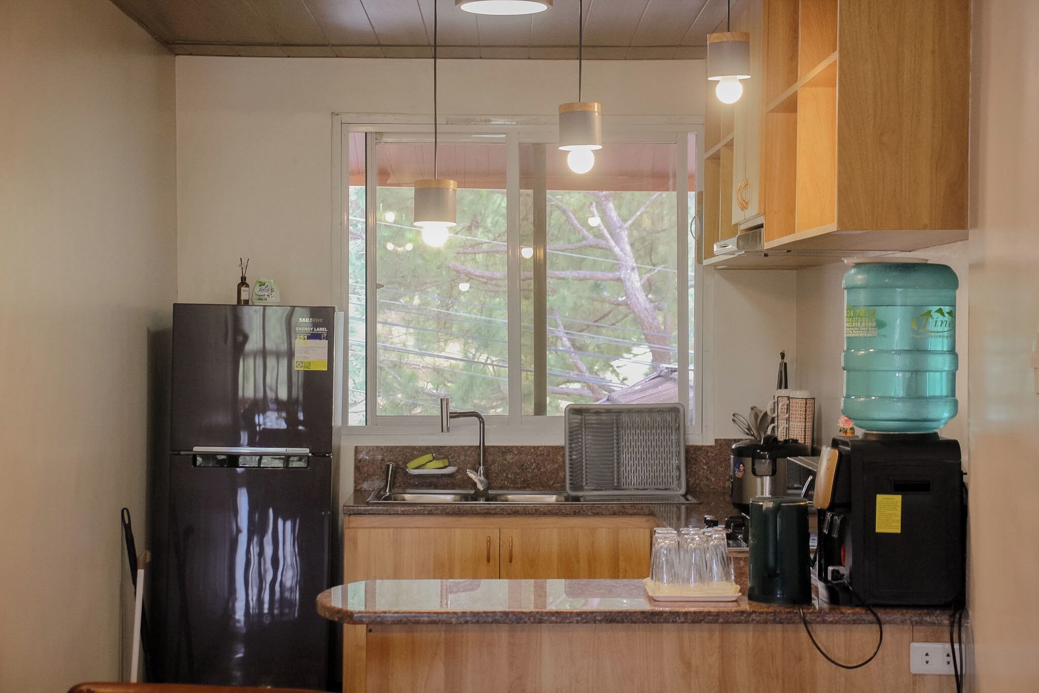 Apartment, 3 Bedrooms, Balcony, Golf View | Dapur peribadi | Peti sejuk/penyejuk beku saiz penuh, ketuhar gelombang mikro, ketuhar 