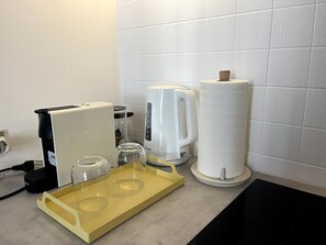 Kaffee und/oder Kaffeemaschine