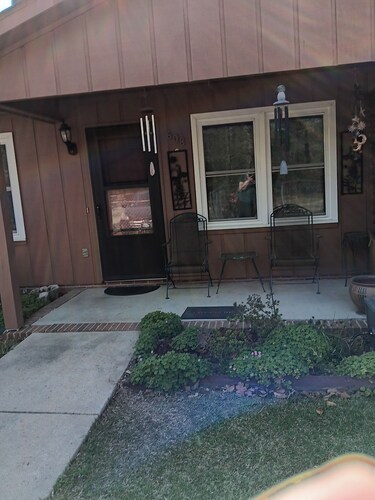 Cozy 1-bedroom house in quaint Fayetteville with AC 5min to capefear hosp