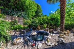 Property grounds - Apartment in Dramalj with sea view, barbecue and garden (Dramalj)