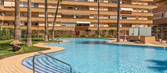 ATEMBERAUBENDES PENTHOUSE MIT POOLBLICK