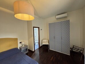 Kamar Double atau Twin, balkon
