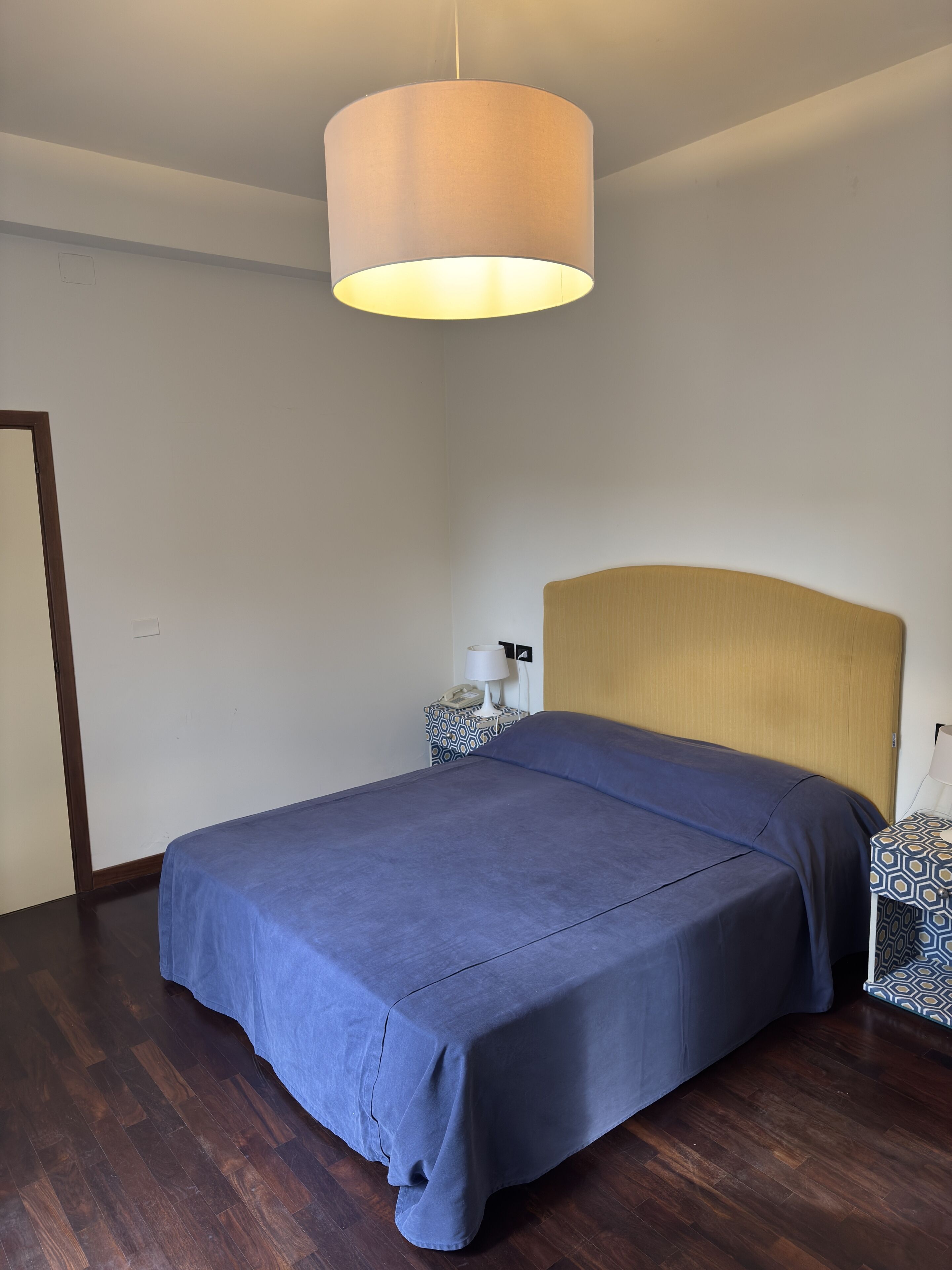 Chambre Double ou avec lits jumeaux, balcon | Intérieur