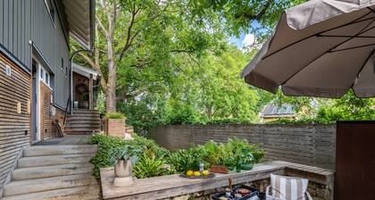 Apartment Das Walnussperlchen with Private Terrace, Garden & Wi-Fi