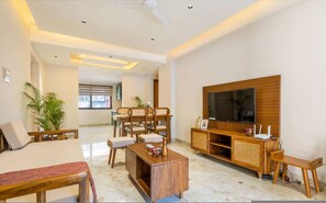 House - Chic 2bhk in Candolim 5 Min to Beach Pool Gym (Candolim)