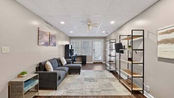 Condo, 4 Bedrooms | Living area