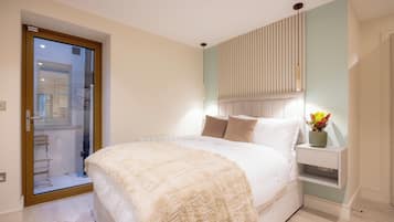 Premium-studio, tupakointi kielletty, lemmikit sallittu