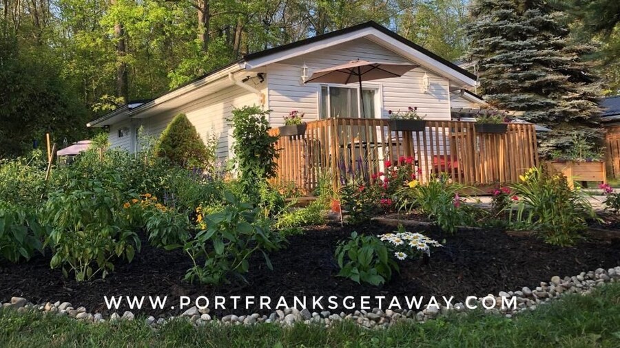 Romantic Studio Cottage