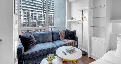 The Bayview - Downtown Toronto