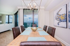 Condo, 2 habitaciones | Restaurantes