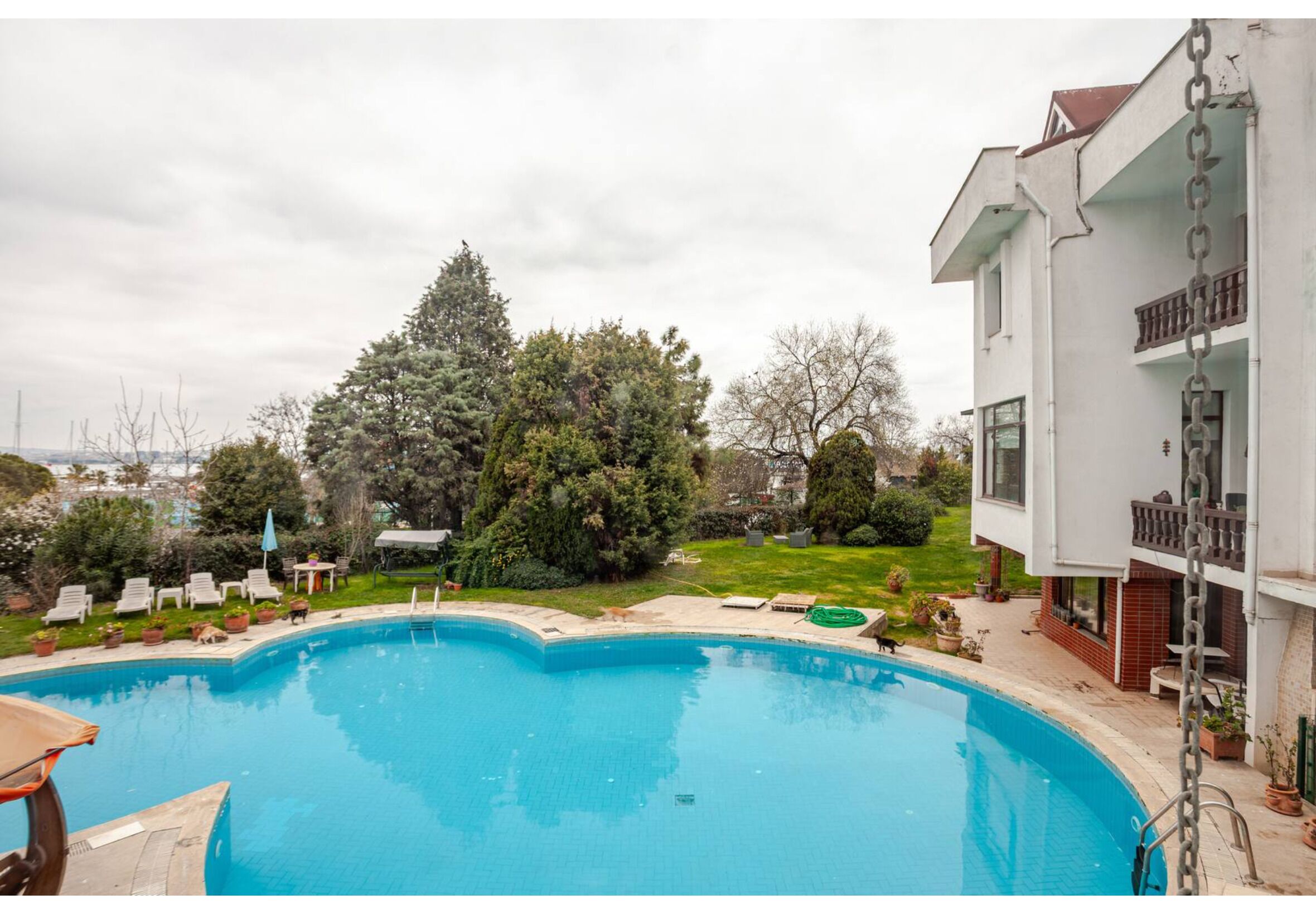 Piscine extérieure