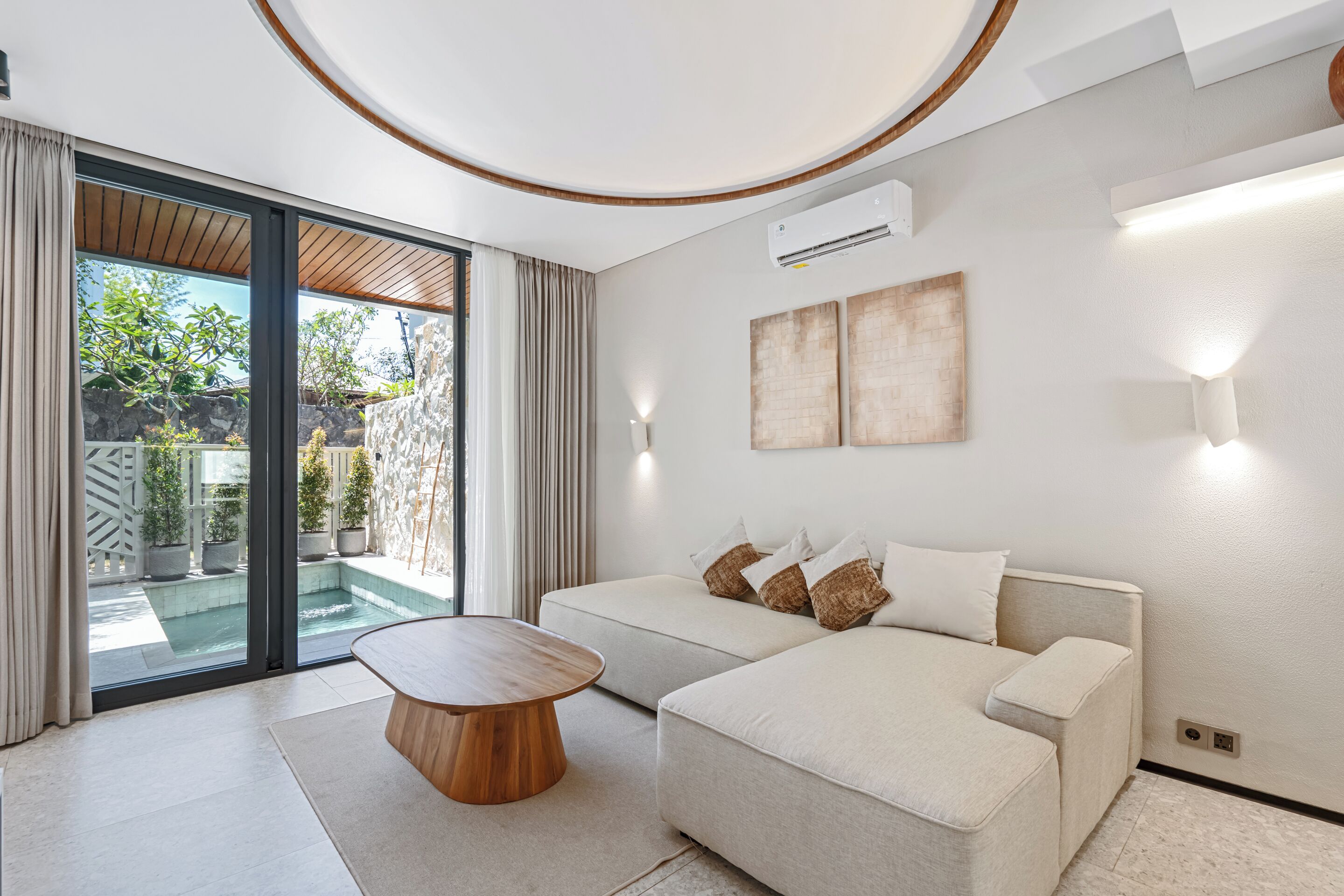 1BR Townhouse with Private Pool | Kameruitzicht