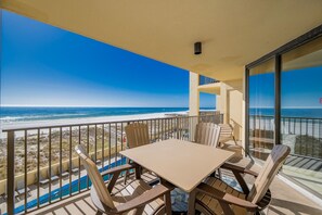 Condo, 2 Bedrooms | Outdoor dining - Phoenix Iv 4024 2 Bedroom Condo (Orange Beach)